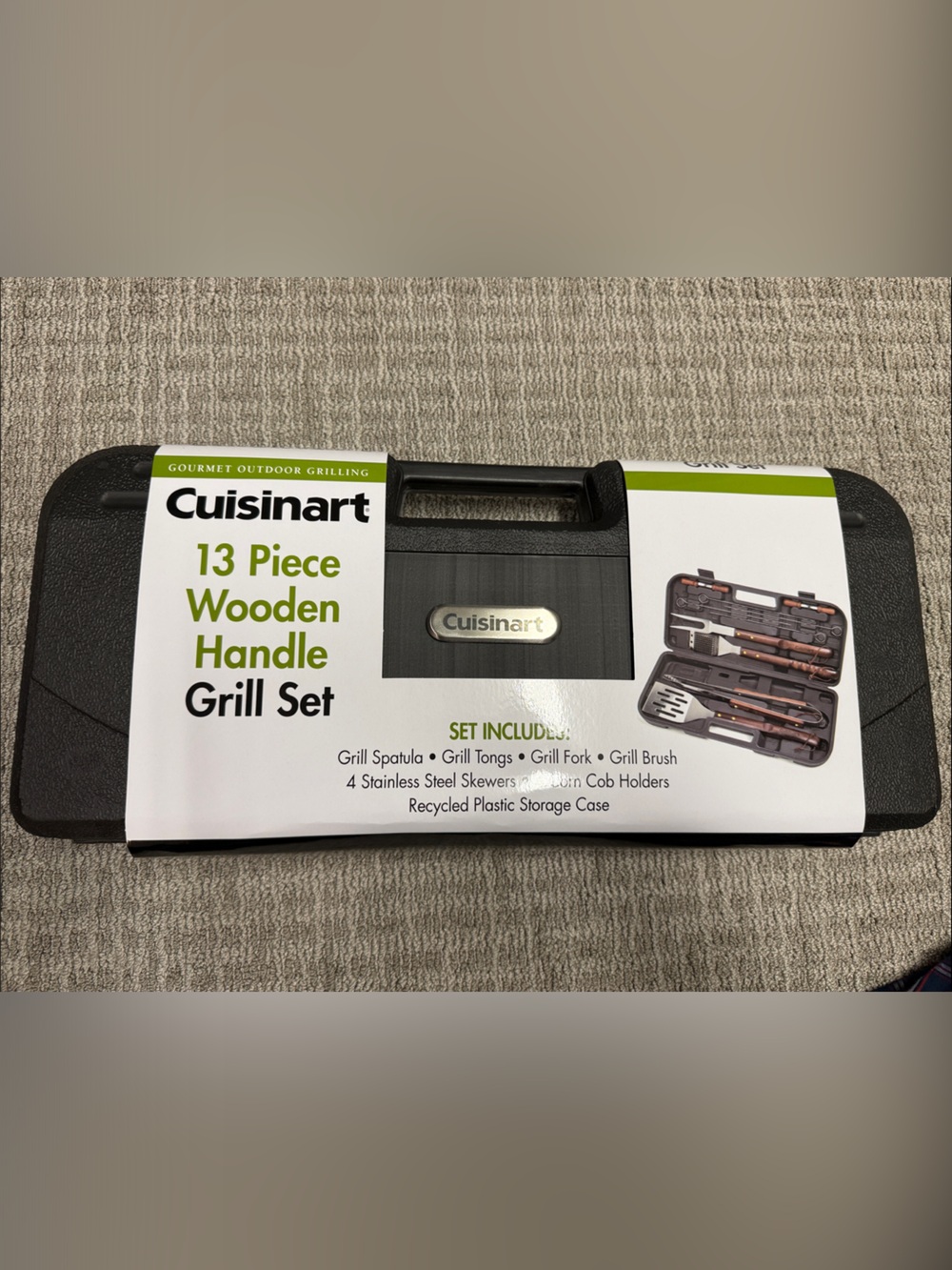 Cuisinart 13 piece wooden handle grill set brand new